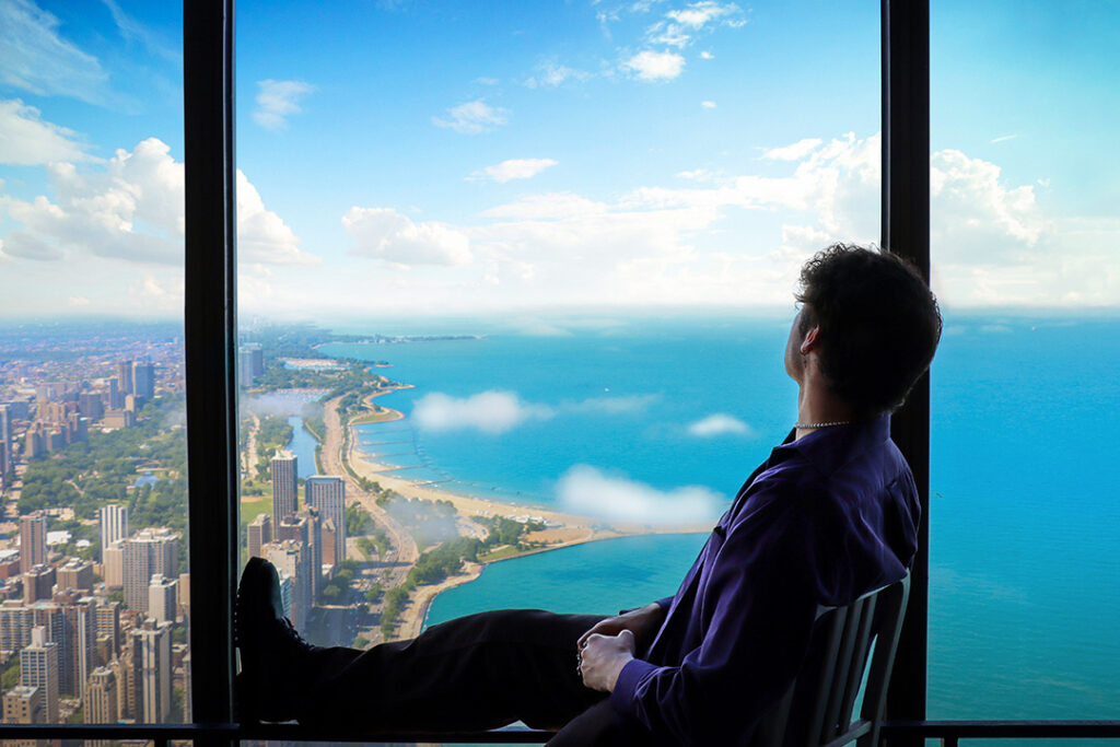 Views at 360 CHICAGO