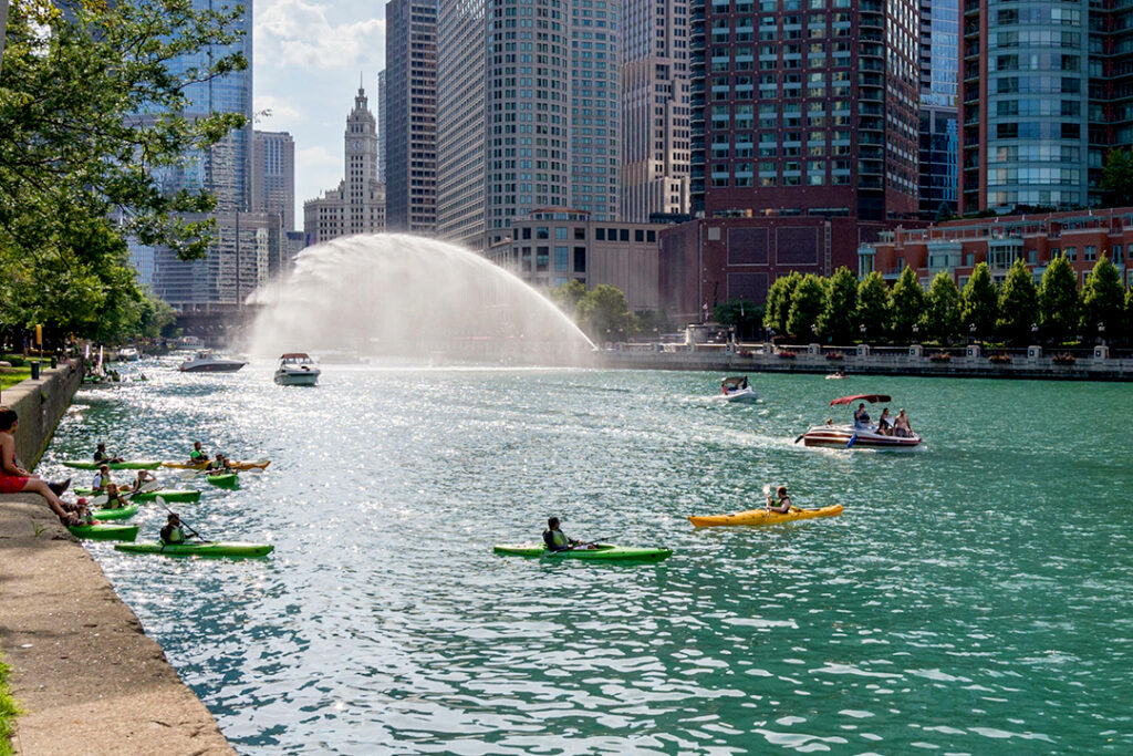 Kayak en el centro de Chicago 