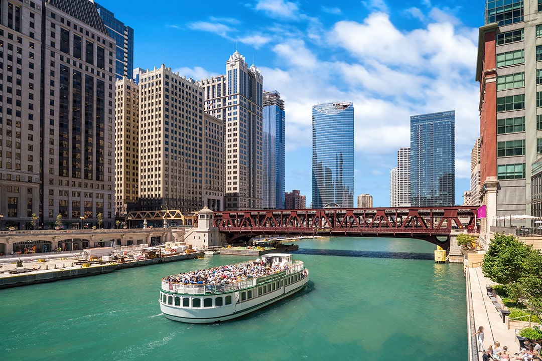 Views of Chicago skyline from a River Cruise
